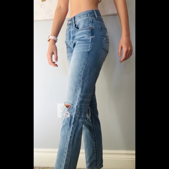 AE high rise girlfriend jeans - Picture 3 of 7